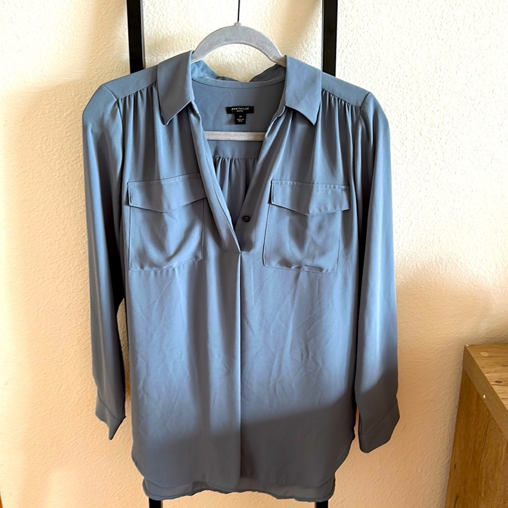 Silky blouse NWOT